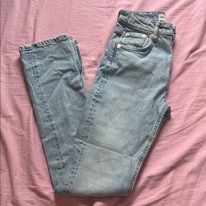ZARA Slim Split Hem Jeans — 25 (US 0)